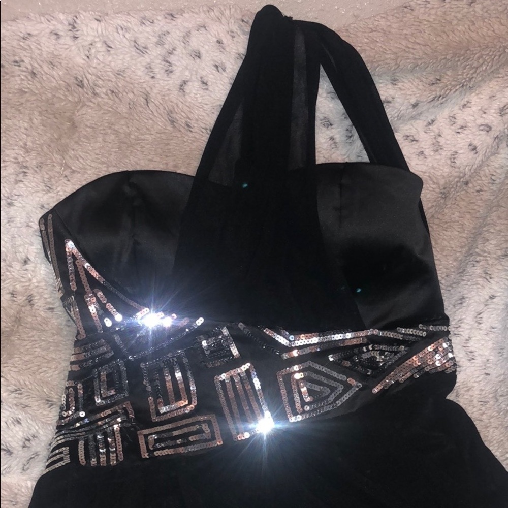 Bebe dress